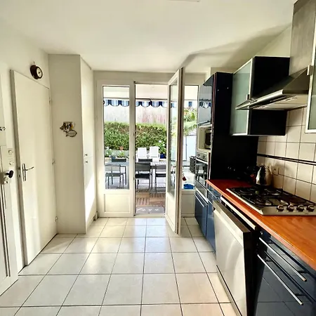 Villa Floria By Tah, Bauloise, Downtown Within Walking Distance